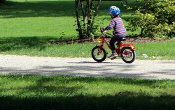 Kind Radfahren