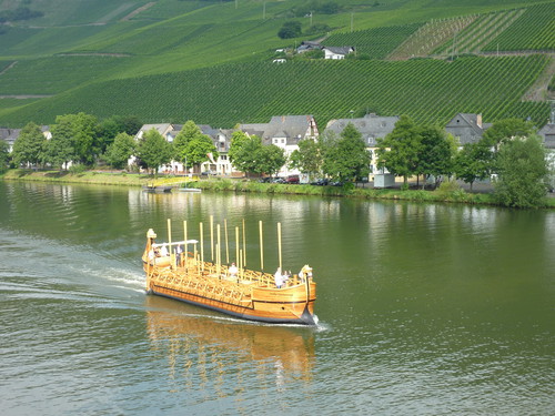 Bild 1 von 4